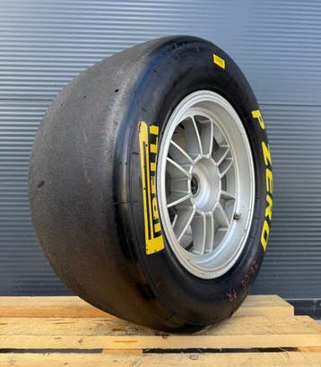 Wiel compleet met band - Pirelli -O.Z - *** NO RESERVE ***, Nieuw