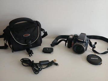 Pentax Optio X90 Superzoom met Velbon CX460 Statief Digitale