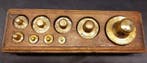 Antieke 10 delige balansgewichten set – compleet – geijkt -