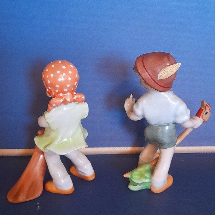 Herend - Figuur (2) - Porselein, Antiquités & Art, Antiquités | Verre & Cristal