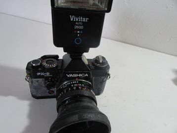 Yashica FX-D Quartz; TL Electro X Appareil photo reflex, Nieuw