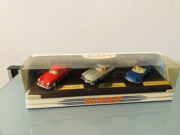 Dinky / Matchbox..... 1:43 - Modelauto (8), Nieuw