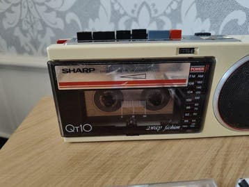 Sharp - QT-10 Draagbare cassettespeler, Nieuw