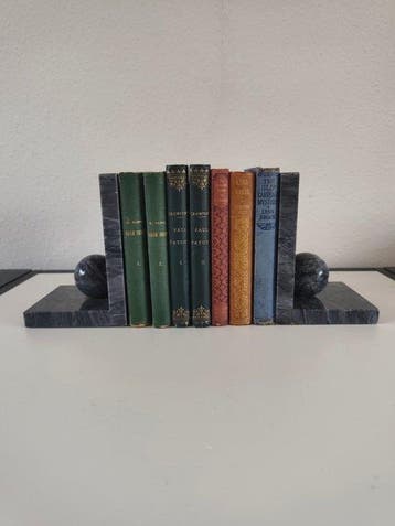 Boekensteunen (2) - Marmer - Natuursteen