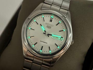 Seiko - Seiko 5 Automatic Day-Date - Zonder minimumprijs -