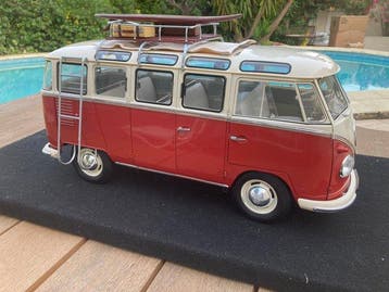 Altaya 1:8 - Modelauto - Volkswagen T1 Samba Bus Combi, Hobby & Loisirs créatifs