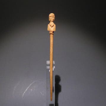 Oud-Romeins Been Haarspeld; borstbeeld van een man. 10,3 cm