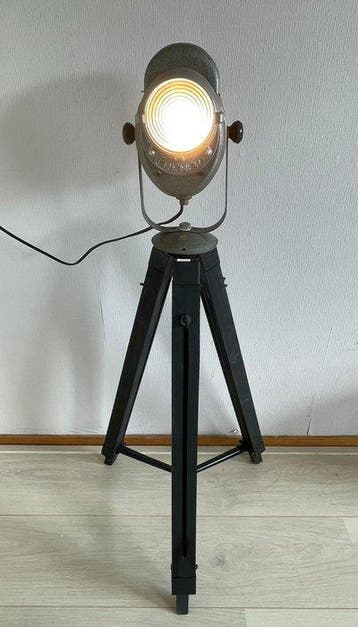 A.E. Cremer - Lamp (2) - Baby Cremer - Metaal, Hout,, Antiek en Kunst