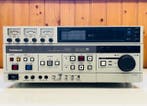 Panasonic AG-7500 Videorecorder, Collections