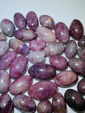 Rozenkwarts - Zeldzame lavendelkleur - Trommelsteen -