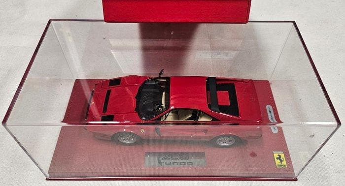 BBR 1:18 - Model sportwagen - Ferrari 208 GTB Turbo n.88/150, Hobby en Vrije tijd, Modelauto's | 1:5 tot 1:12