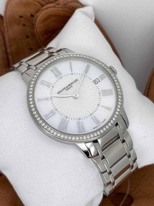 Baume & Mercier - Classima Diamonds - M0A10227 - Femme -, Handtassen en Accessoires, Horloges | Heren