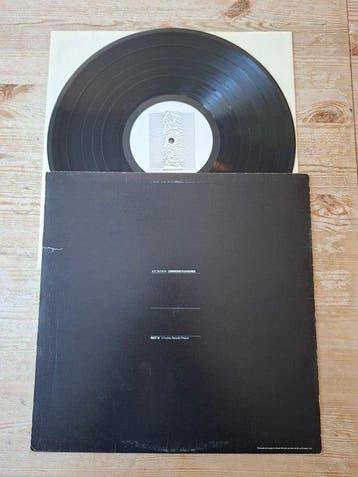 Joy Division - Unknown Pleasures (1979 second UK pressing!), Nieuw in verpakking