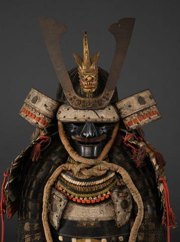 Zwart harnas  (tôsei gusoku) met gokani karahana