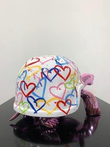 Van Apple - Love Turtles - The Pink Love Turtle