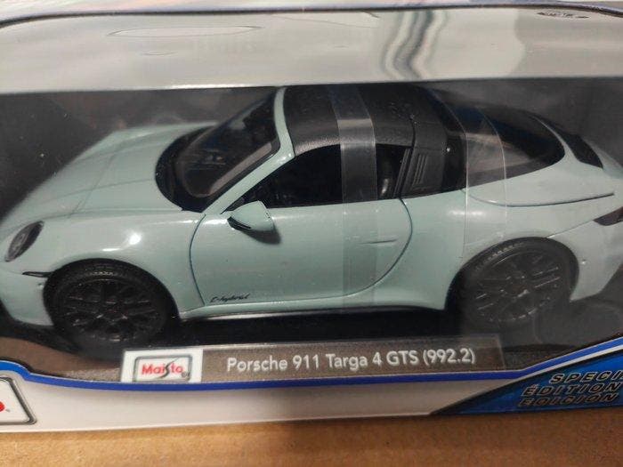 Maisto 1:18 - Voiture de sport miniature - Porsche 911 Targa, Hobby en Vrije tijd, Modelauto's | 1:5 tot 1:12