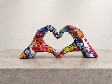 sculptuur, Pop Art handen sculptuur - Hartvormig love gebaar