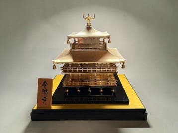 Beeldje - Replicating the Kinkaku-ji Temple  - Metaal,