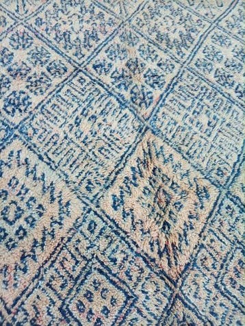 Marokkaans Berbertapijt – ivoren wol – blauwe geometrische, Nieuw