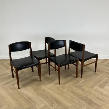 Set van 4 vintage teakhouten eetkamerstoelen van Grete Jalk, Huis en Inrichting, Gebruikt, Zwart, Eén