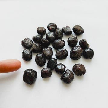 Asiatique occidental antique, bactrien Grenat brut Perles de