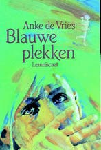 Blauwe plekken 9789060698310 Anke de Vries, CD & DVD, Verzenden