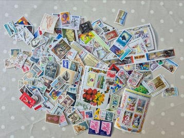France 1960/1996 - Timbres EN VRAC, neufs** en FRANCS, pour