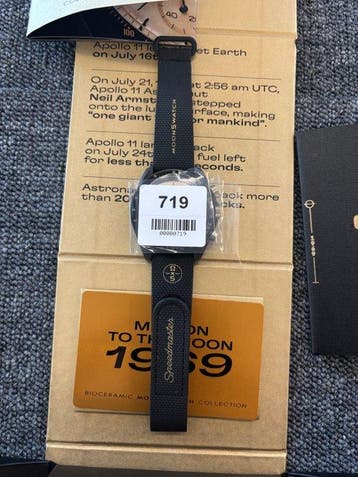 Omega x Swatch - Mission to the Moon 1969 - Zonder