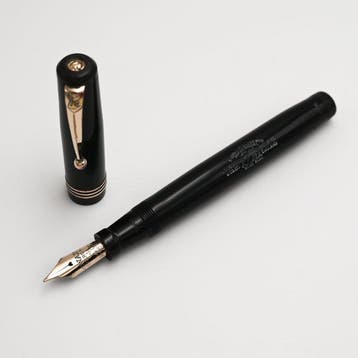Swan - Mabie Todd Swan 1060 Leverless with No.4 Gold Nib -, Verzamelen, Nieuw