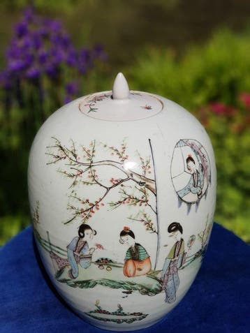 Antiek Chinees Famille Rose porselein gemberpot en deksel –