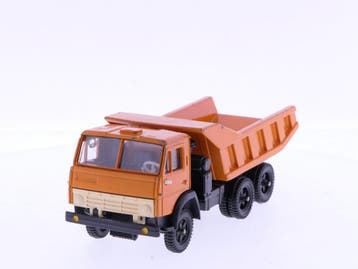 Schaal 1:43 Elecon Arek KAMAZ 5511 Dump truck #7038, Ophalen of Verzenden, Gebruikt