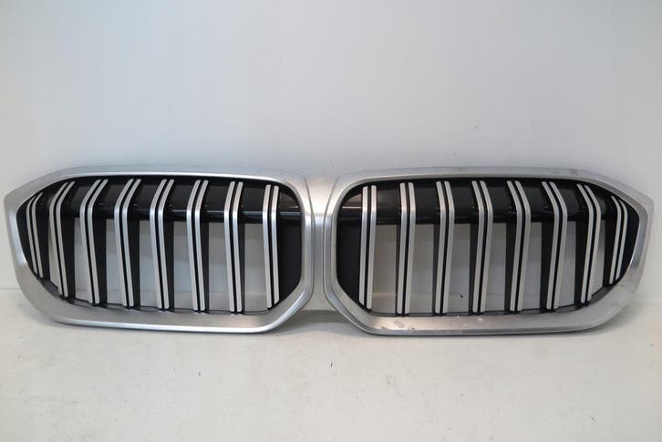 grill neus BMW G20 G21 lift 5A1BF69, Auto-onderdelen, Carrosserie, Gebruikt, Verzenden
