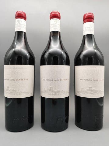 2017 João Portugal Ramos Estremus - Alentejo DOC - 3 Flessen, Nieuw
