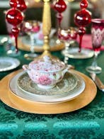 Tafelkleed voor grote tafels, drooggroene damast -