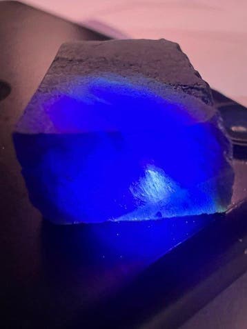 Natuurlijke korund Afrikaanse blauwe saffier Ruw - Hoogte: