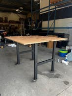 Duo Zit Sta Bureau Van Ahrend - Refurbished - Nieuwe bladen, Verzenden, In hoogte verstelbaar, Zo goed als nieuw