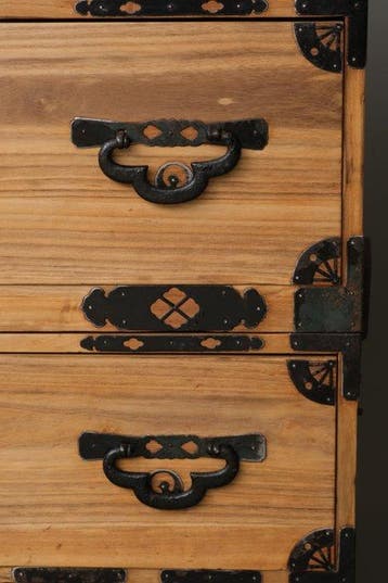 Ishôdansu  (ladenkast voor kleding) - Kiri (Paulownia), Antiek en Kunst