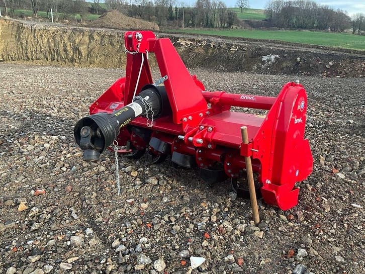 2023 Brevi - B85 V.155 - Aardbei, Doe-het-zelf en Bouw, Gereedschap | Freesmachines