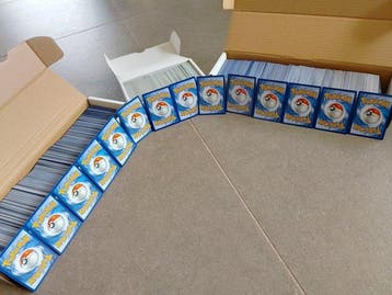 Pokémon - 2500 Bulk kaarten Holo, Reverse holo - Various