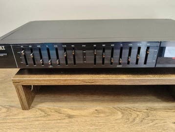 Akai - EA-A335 Stereo grafische equalizer