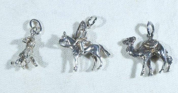 Zilver - Hanger - Primi 900 zilver 800, Antiek en Kunst, Antiek | Zilver en Goud