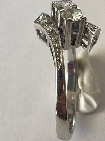 Ring - 14 karaat Witgoud - 0.60ct. tw. Diamant (Natuurlijk), Nieuw