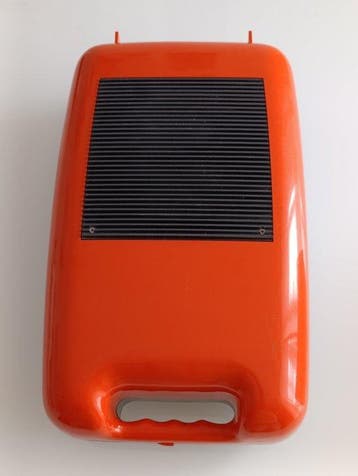 France Électronique - Poppy Platenspeler, Nieuw