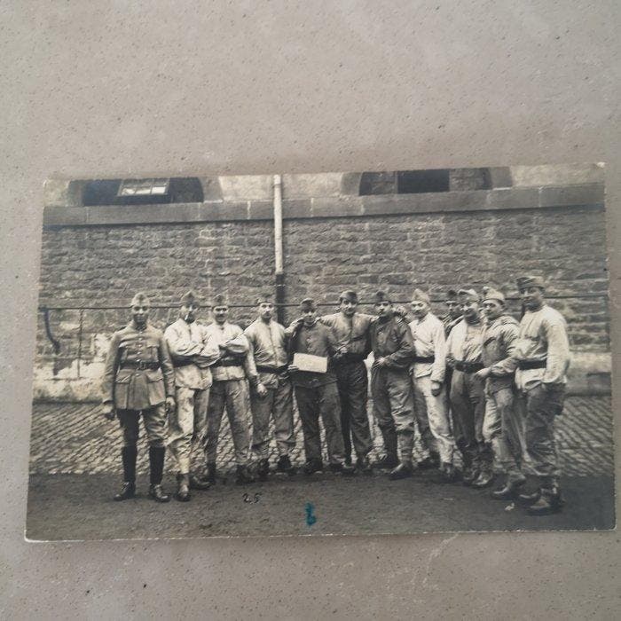 Stad en Landschap, Militair - Kazerne, - Soldaten Humor -, Collections, Cartes postales | Étranger