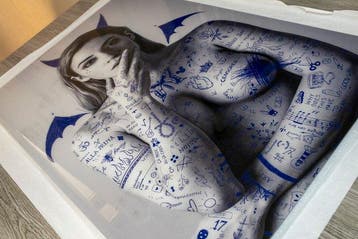 Lídia Vives - Sign here - XL (mounted on aluminium)