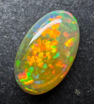 Opaal Cabochon- 1.67 g