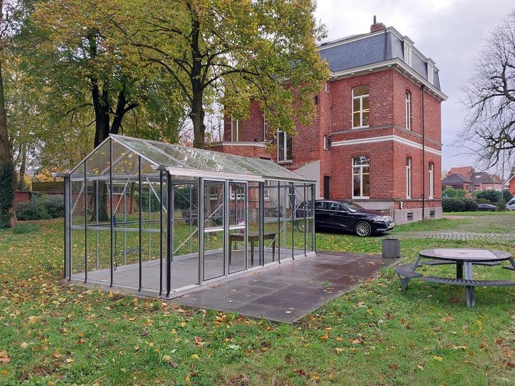 Tweedehands serre met montage, Tuin en Terras, Kassen, Glas, Staal, Zo goed als nieuw, Kweekkas