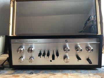 Luxman - 350 Solid state geïntegreerde versterker, Nieuw