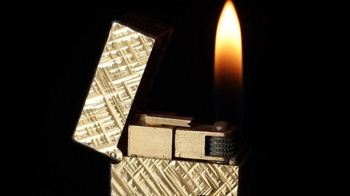 Dunill - Florentine Pattern Rollagas Lighter - Zonder, Verzamelen, Rookartikelen, Aanstekers en Luciferdoosjes