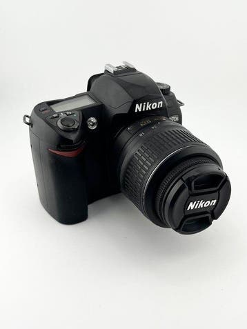 Nikon D70s + AF-S DX NIKKOR 18-55mm f/3.5-5.6G VR Digitale, Nieuw